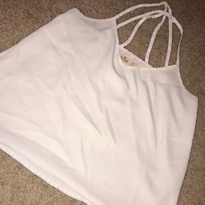 HOLLISTER CUTE WHITE SHIRT😍